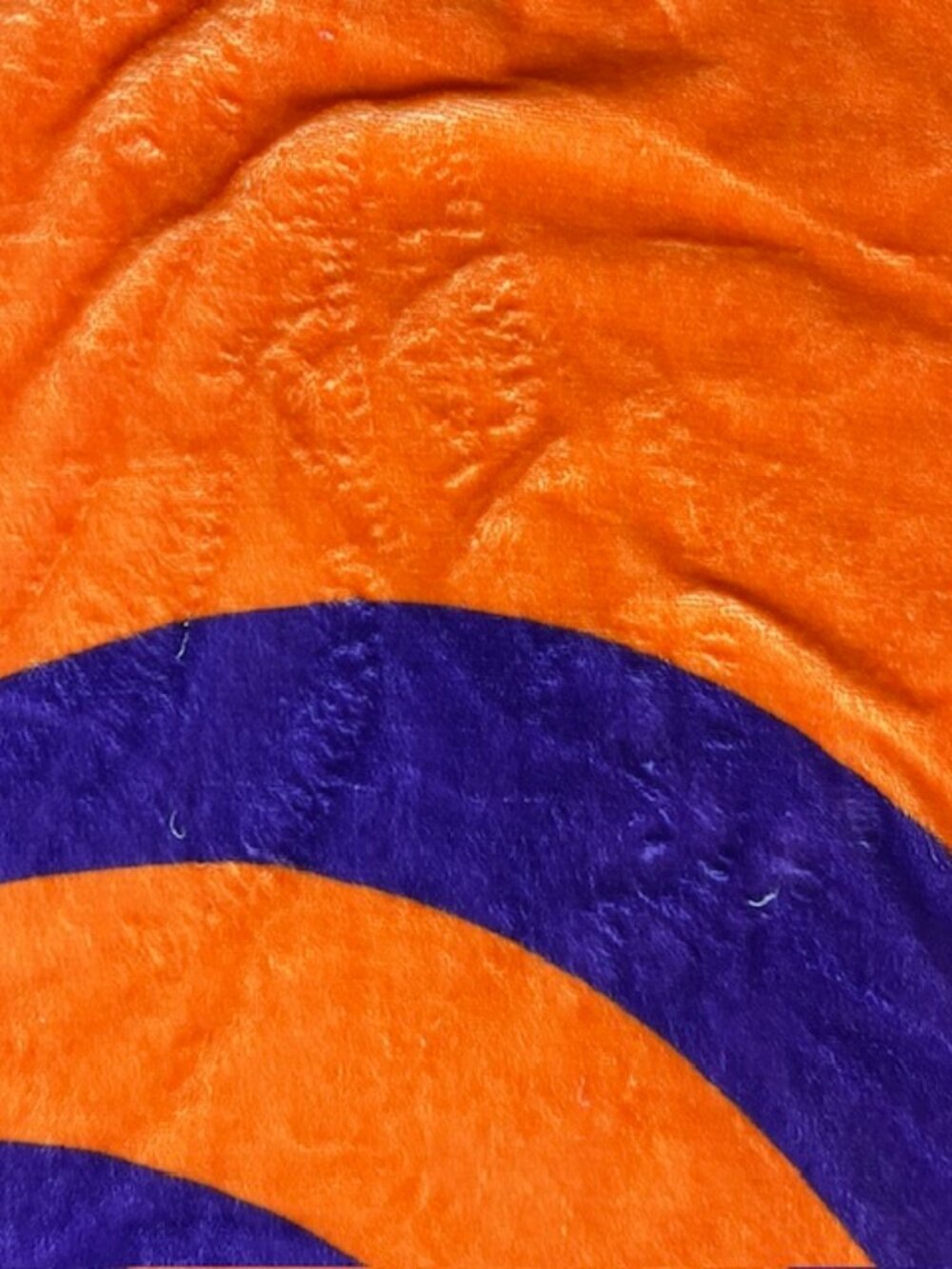 Clemson Tigers NCAA Snowman Sherpa Holiday Throw Blanket - Picture 4 of 7